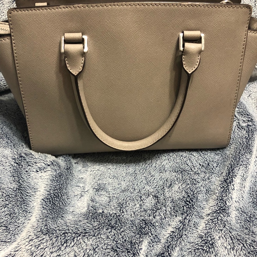 Michael Kors Handbag *grey* - Picture 4 of 8